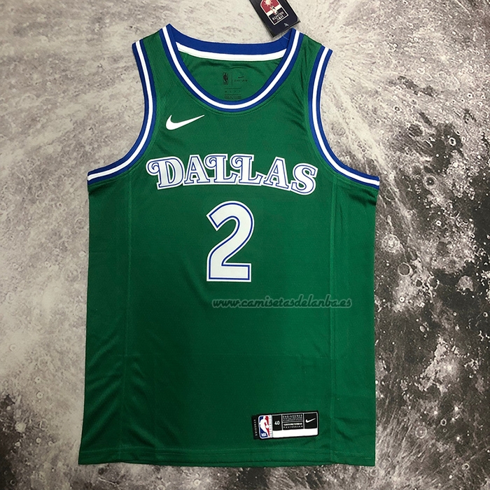 Camiseta Dallas Mavericks Kyrie Irving NO 2 Hardwood Classics 2022-23 Verde
